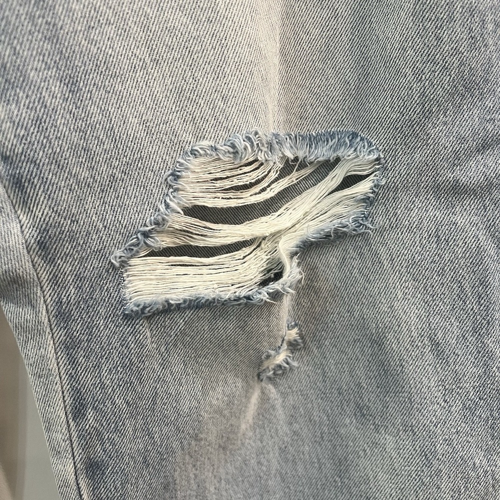 Judy Blue 90s Straight Jeans 14w Rigid Magic JB88884 Distressed Raw Hem NEW! - Picture 3 of 13